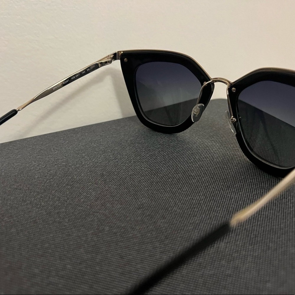 Prada frames - Picture 2 of 7